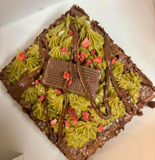 Dubai Pistachio Chocolate Brownie